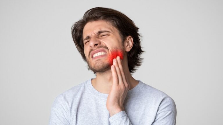 dolore alla mandibola